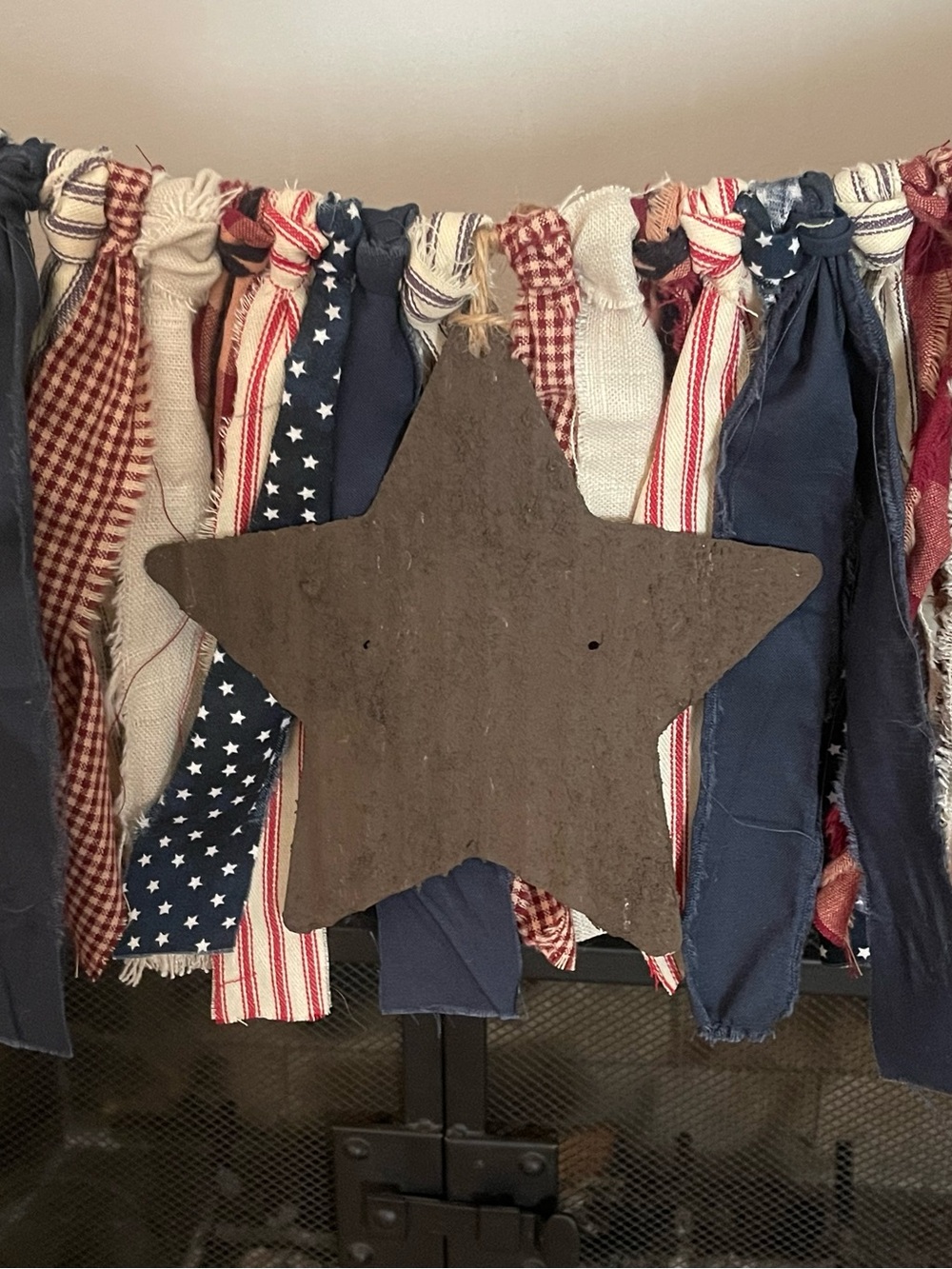 4th of July Patriotic Rag Tie Garland - Picture 4 of 4